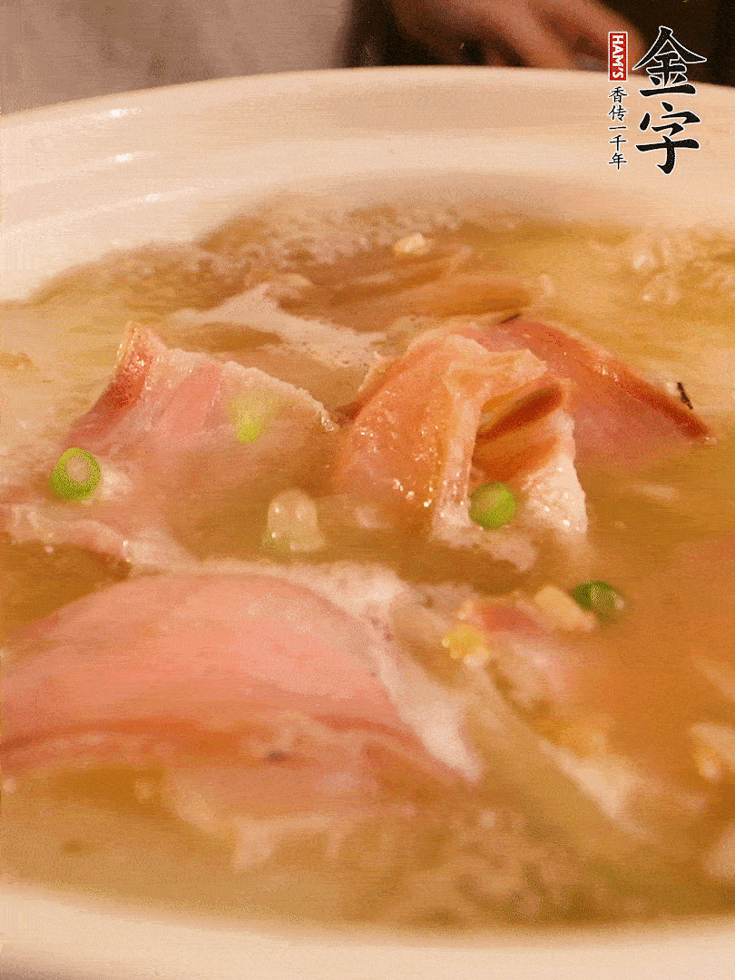 最后撒點蔥花。